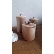 Pots en bois de noyer